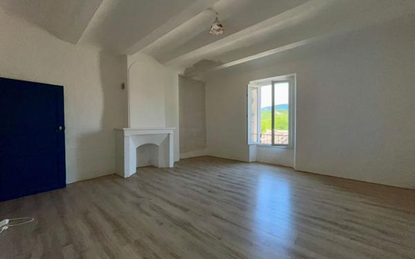 Maison à louer    3 pièces •  Saint-Bauzille-de-Putois