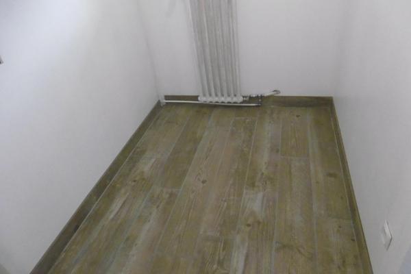 Cette belle longère en pierres apparentes en campagne.