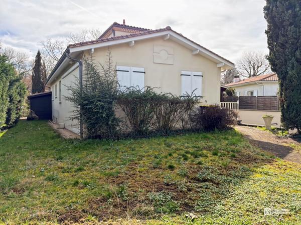 Maison Leognan 7 pièce(s) 157 m2
