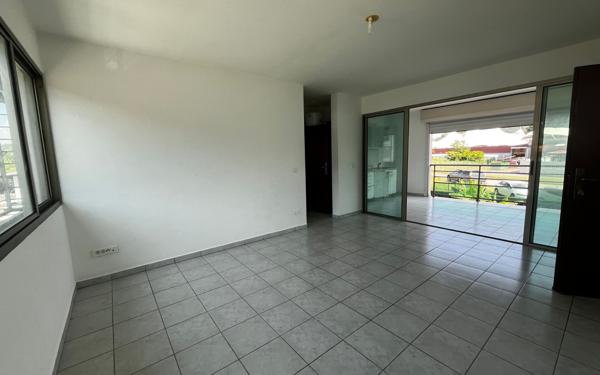 Appartement à vendre    2 pièces •  Remire-Montjoly