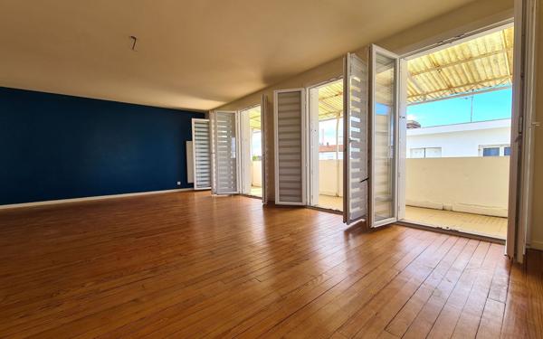 Appartement à louer    4 pièces • 95,56 m2 Royan