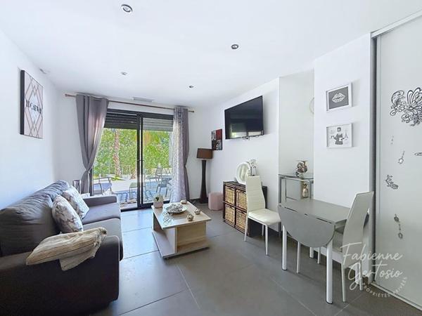 La Valette-du-Var ! Maison contemporaine de 240 m2 sur 2194 m2 de terrain