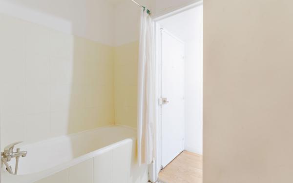 Appartement à vendre    1 pièce • 29,03 m2 Les Pavillons-sous-Bois