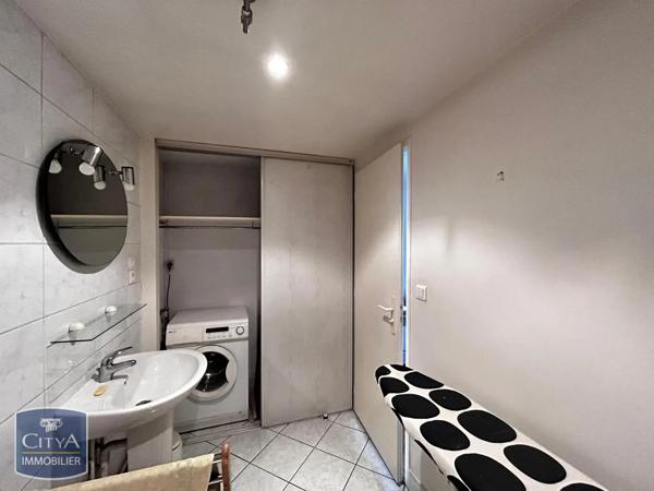 Appartement à louer 1 pièce 37.88m² Nancy (54000)