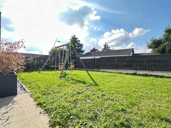 Maison récente, 3 chambres, garage, terrasse, abri de jardin