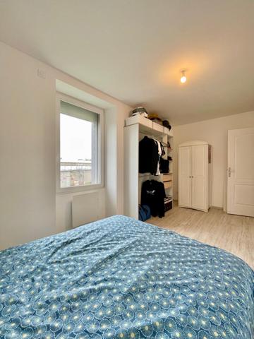 Appartement T3 en rdc rénové à proximité des commerces de Perrigny