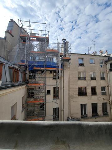 Studio de 16,50m² situé au 4ème étage sur cour situé rue au Maire