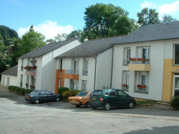 Appartement à louer à Rieupeyroux (12240)