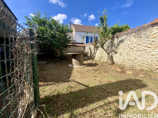 Murs commerciaux  à vendre 227 m² Pussay