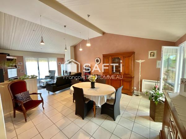 Maison familiale de 95 m², 3 chambres et un bureau sur un terrain de 950 m²