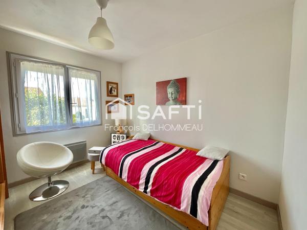 Maison familiale de 95 m², 3 chambres et un bureau sur un terrain de 950 m²