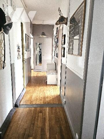 RENNES - ST HELIER À deux pas de toutes les commodités, découvrez ce bel appartement T4 DE 95m².