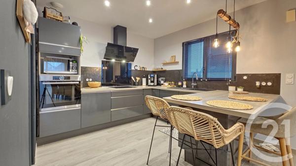 Maison à vendre  6 pièces - 102 m 2   SULNIAC  - 56
