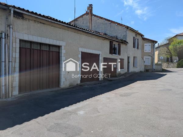Maison à rénover centre ville Ruffec 16700