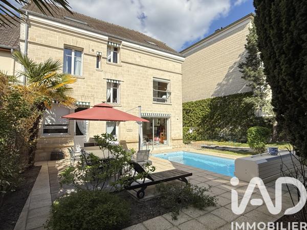 Maison à vendre 8 pièces 198 m² Compiègne