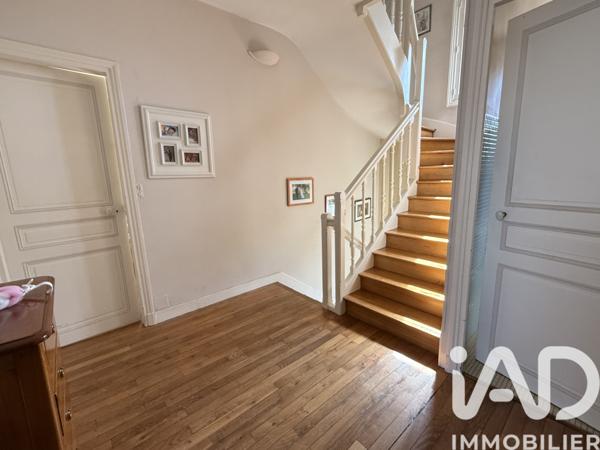 Maison à vendre 8 pièces 198 m² Compiègne