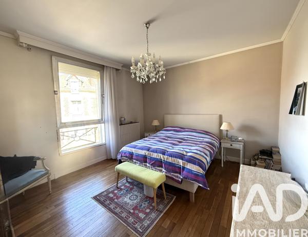Maison à vendre 8 pièces 198 m² Compiègne