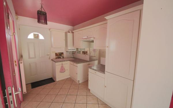 Maison à vendre    2 pièces • 78 m2 Blesmes