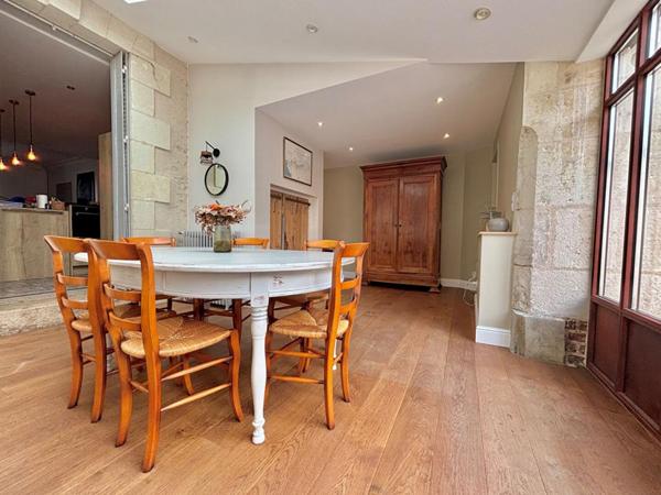 Maison de caractère / 167 m2 / Coeur Vendôme