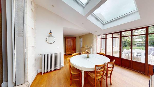 Maison de caractère / 167 m2 / Coeur Vendôme