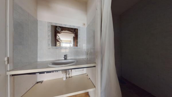 Appartement
         1 pièce
        - 30 m² Exclusivité 130 000 € *