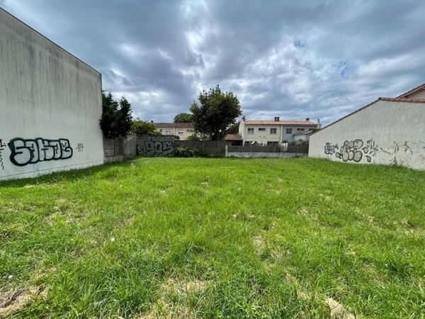 Terrain Eysines 549 m2