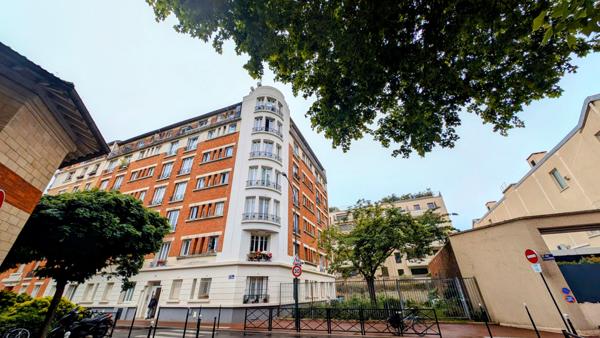 Studio lumineux à Clichy