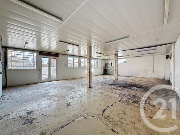 Parking à vendre  190 m2 VIEUX CHARMONT - 25
