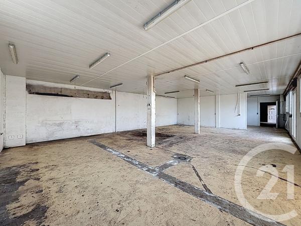 Parking à vendre  190 m2 VIEUX CHARMONT - 25