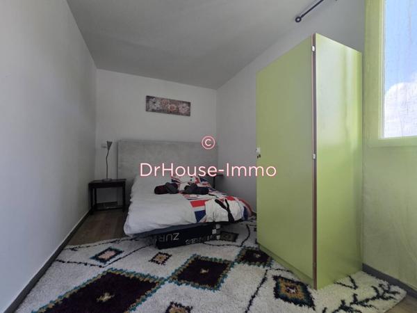 Immeuble à vendre 15 pièces de 480 m²