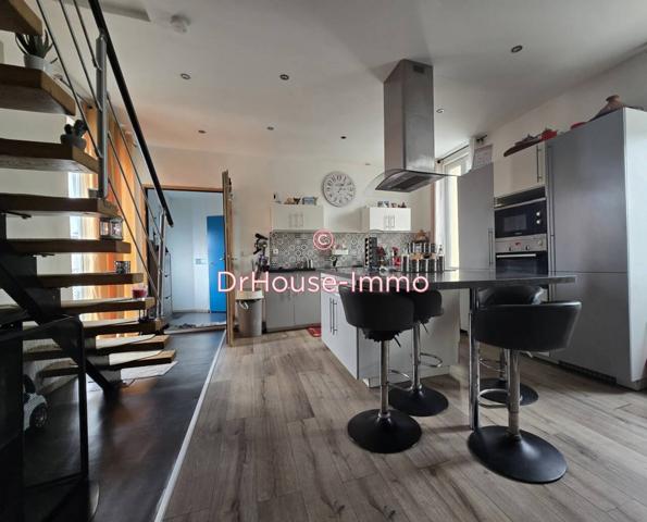 Immeuble à vendre 15 pièces de 480 m²