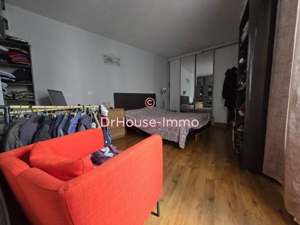 Immeuble à vendre 15 pièces de 480 m²