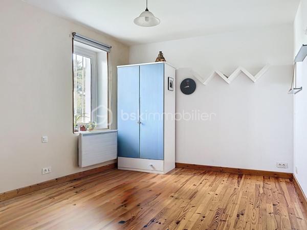 Corps de ferme de 300 m²