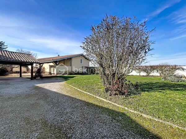 Corps de ferme de 300 m²