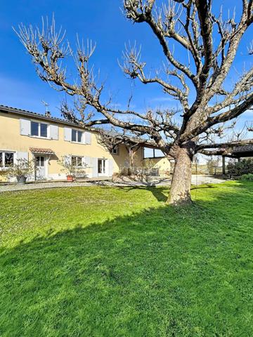 Corps de ferme de 300 m²