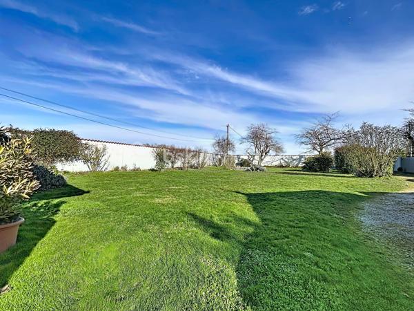 Corps de ferme de 300 m²