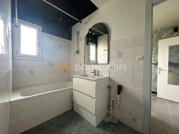 Vente
                Appartement69 m² - 4 Pièces -
                    CAEN (14000)