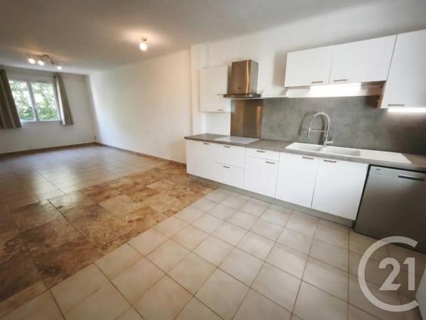 Maison à vendre  3 pièces - 63,10 m 2   MARIGNANE  - 13