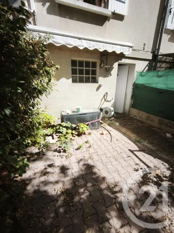Maison à vendre  3 pièces - 63,10 m 2   MARIGNANE  - 13