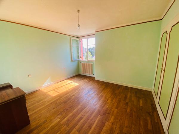 À VENDRE Maison familiale au calme, proche centre de Lamballe