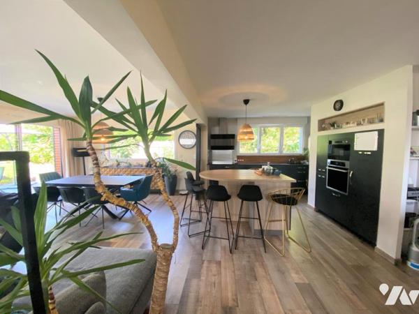 GRANDE MAISON CENTRE VILLE 