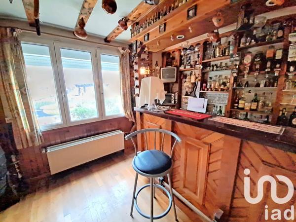 Maison traditionnelle 7 pièces de 178 m² à Montigny-lès-Cormeilles (95370)