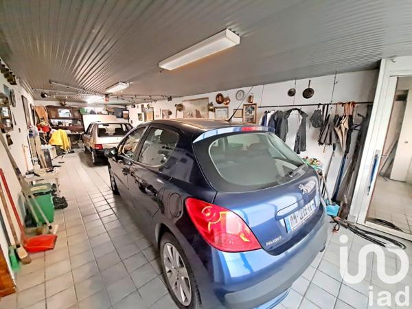 Maison traditionnelle 7 pièces de 178 m² à Montigny-lès-Cormeilles (95370)