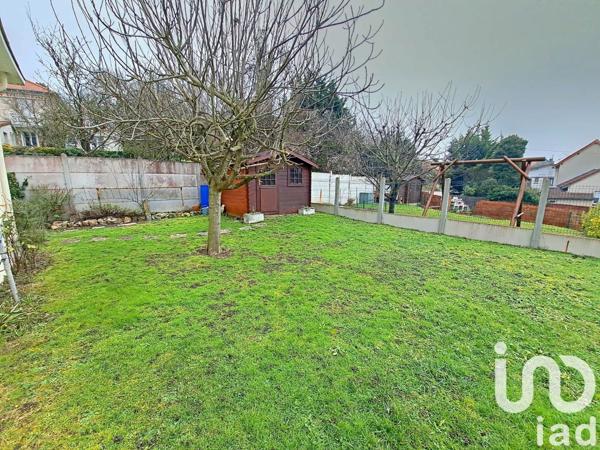 Maison traditionnelle 7 pièces de 178 m² à Montigny-lès-Cormeilles (95370)