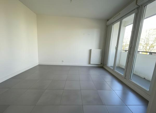 A vendre à Vannes Nord Appartement 4 pièces parking et cave