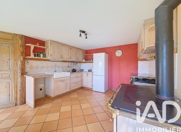 Maison à vendre 6 pièces 121 m² Saint-Alban-sur-Limagnole