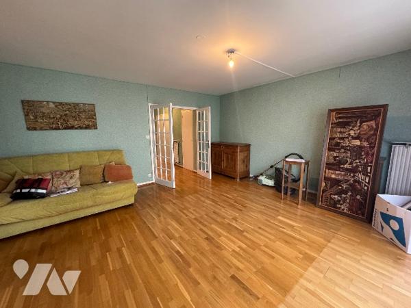 ALENCON - un appartement de 59 m² avec garage et cave