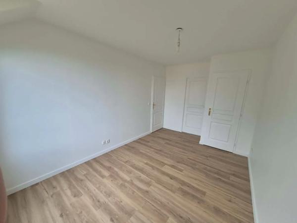 Appartement à vendre 4 pièces 81m² Erquinghem-Lys (59193)