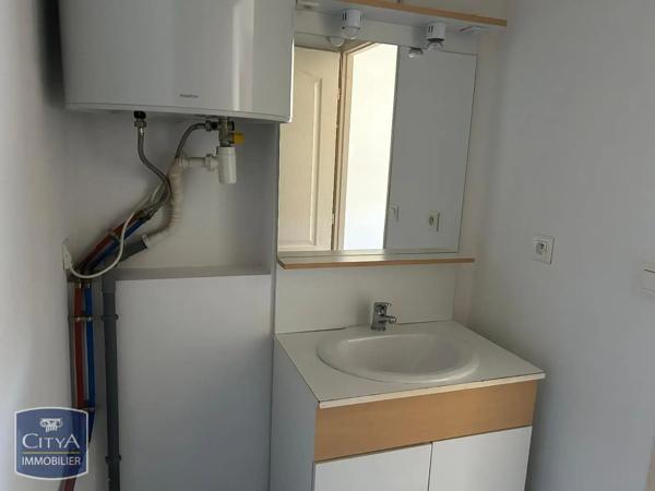 Appartement à louer 2 pièces 31.56m² Carpentras (84200)