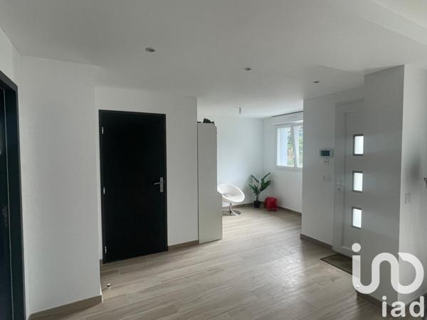 Maison à vendre 6 pièces 178 m² Chessy